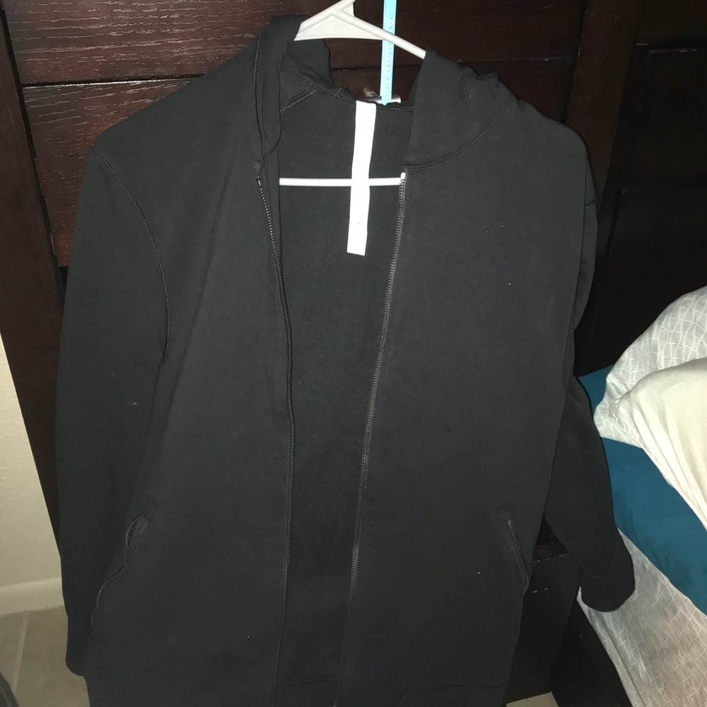 Lululemon black men’s jacket